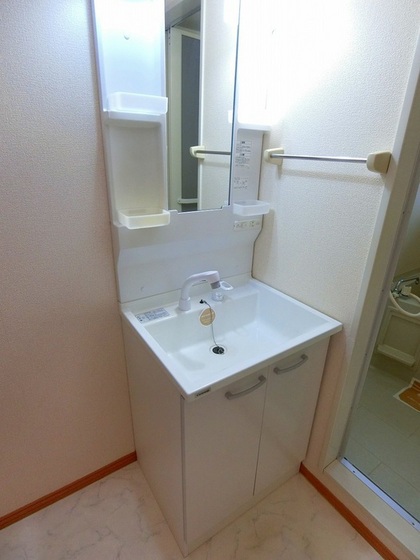 グレースコート