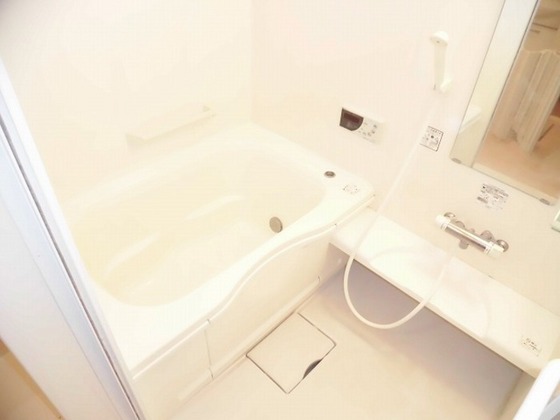 アークパレ B棟