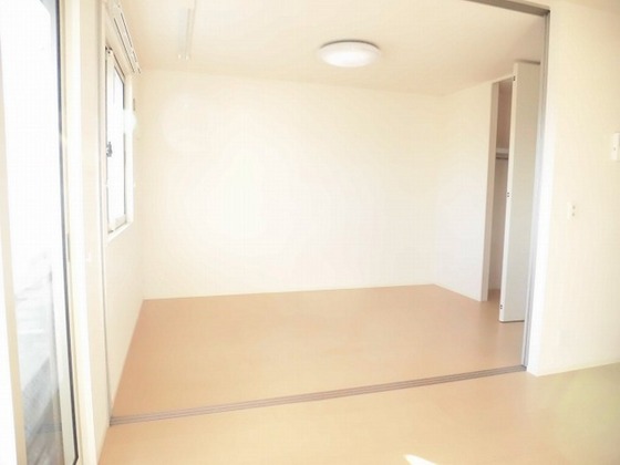 アークパレ B棟