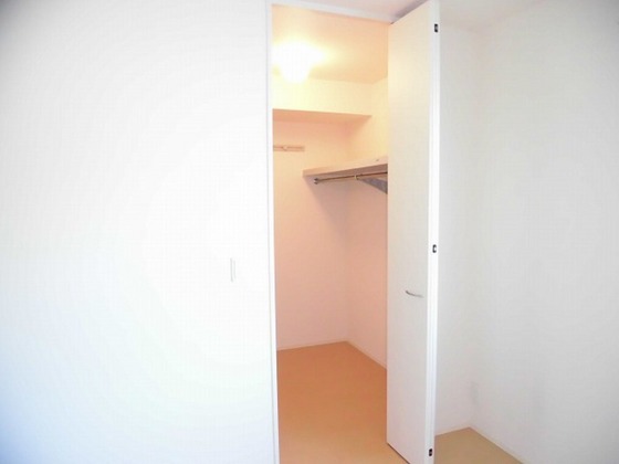 アークパレ B棟