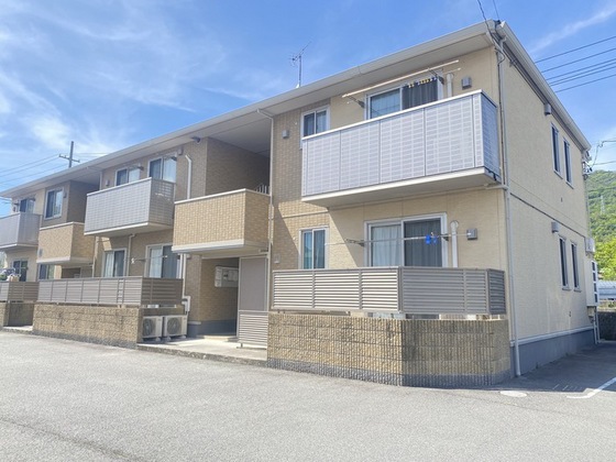 アークパレ B棟