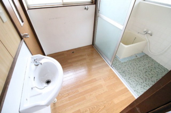 当新田貸家 東北