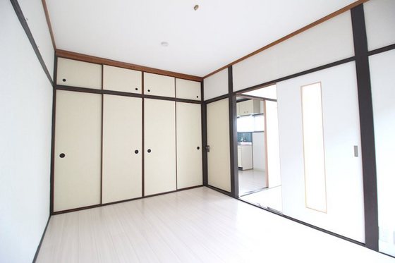 コーポモザン105