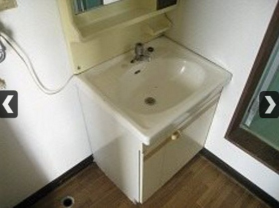 コーポモザン105