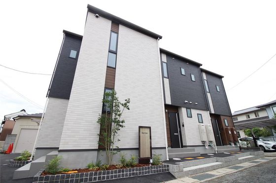 Dernier(デルニエ)