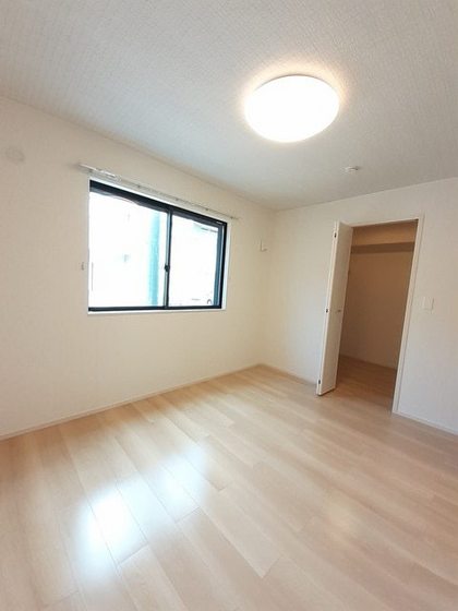 サンシャインヒルズ