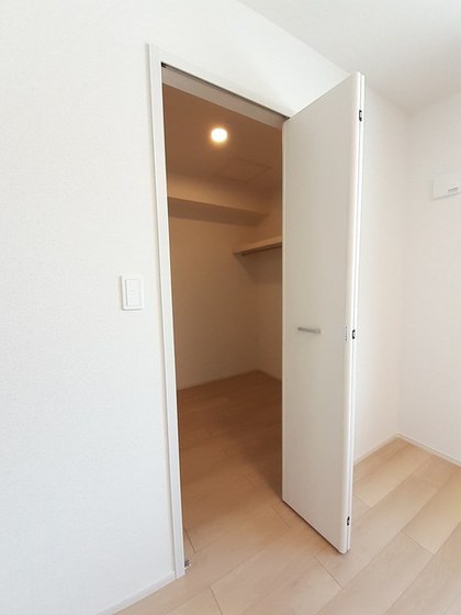 サンシャインヒルズ