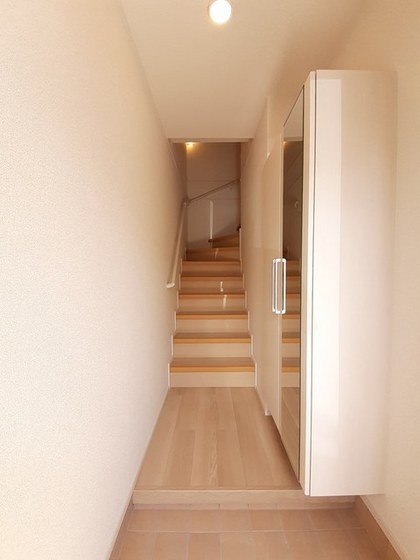 サンシャインヒルズ