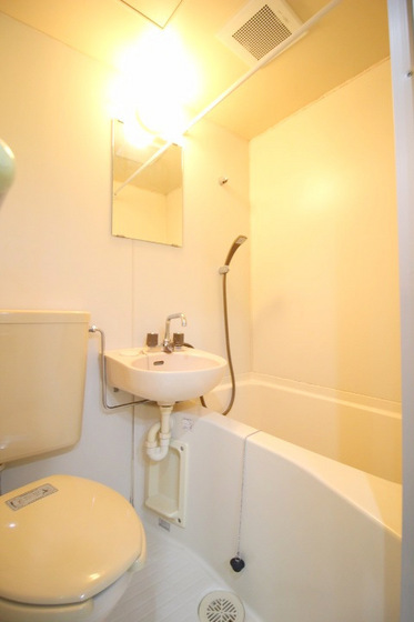 アルフィーネ清水