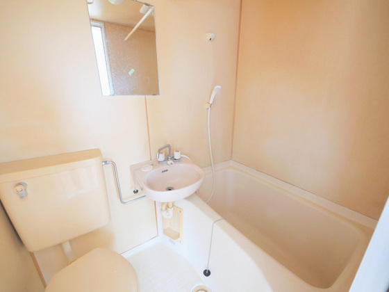 コーポカミカワ