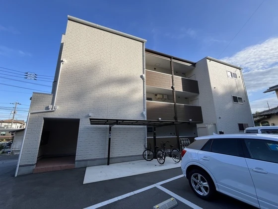 ボワヴェール八木