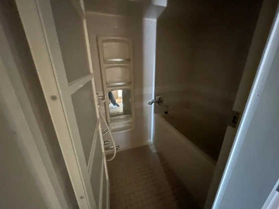 ローレルコートアネスト医大前