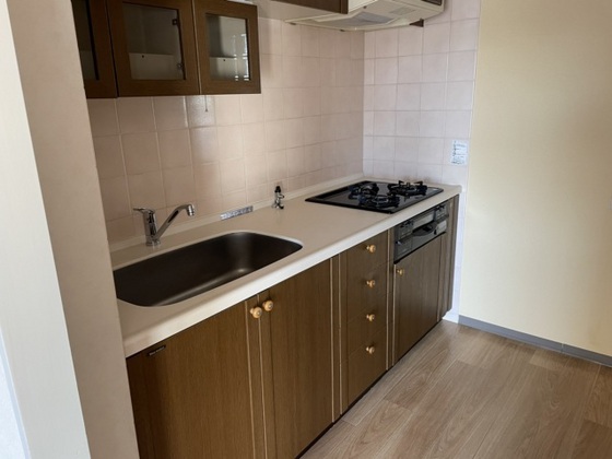 ローレルコートアネスト医大前