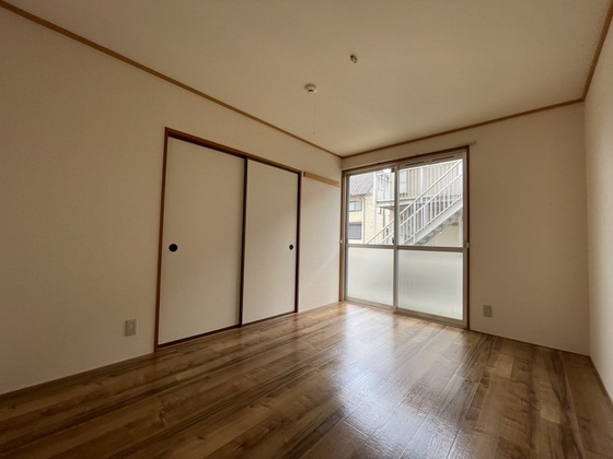 プレジールコスモスA棟