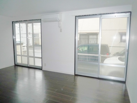 サンライフ泉田 B棟