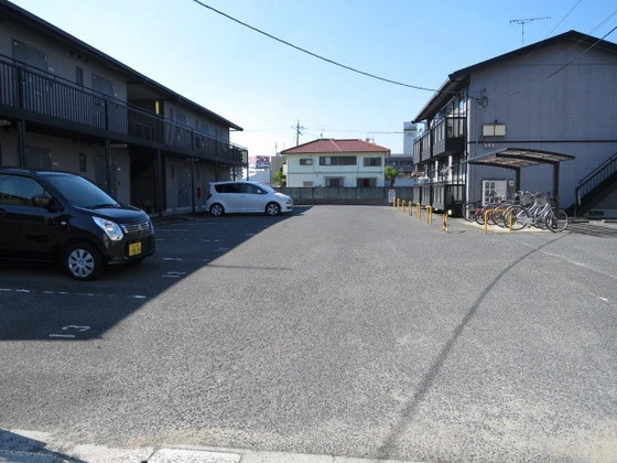 ダンディライオン西市 A