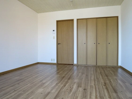 ダンディライオン西市 A