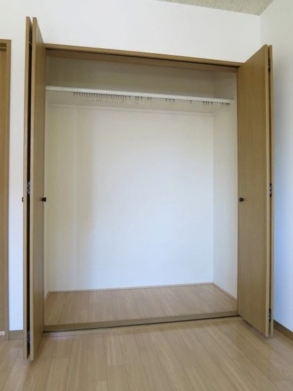 ダンディライオン西市 A