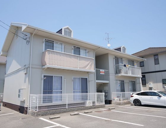 ラディッシュタウン撫川 B