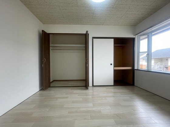 アーバン・ハイツ松新ⅡA棟