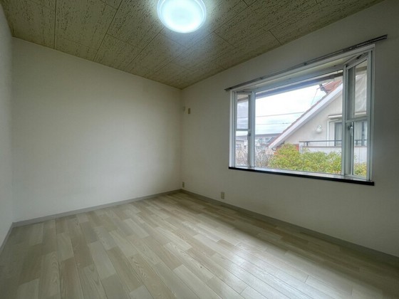 アーバン・ハイツ松新ⅡA棟