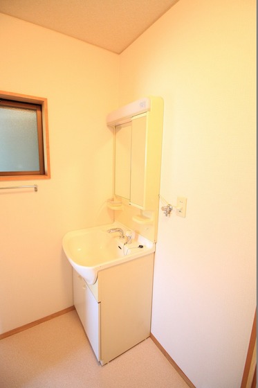 シティパレス西崎