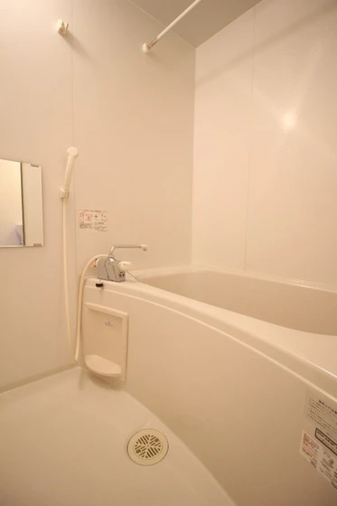 マンション白壁