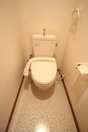 マンション白壁