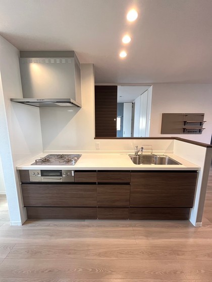 エコルフロント