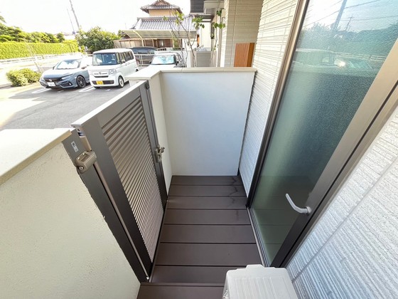 エコルフロント