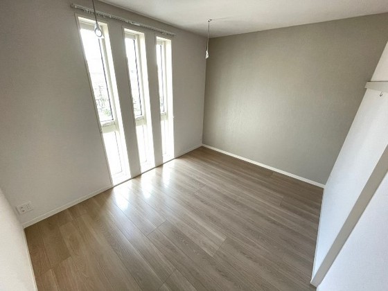 エコルフロント