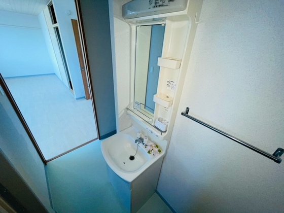 ウィンディア小林C棟