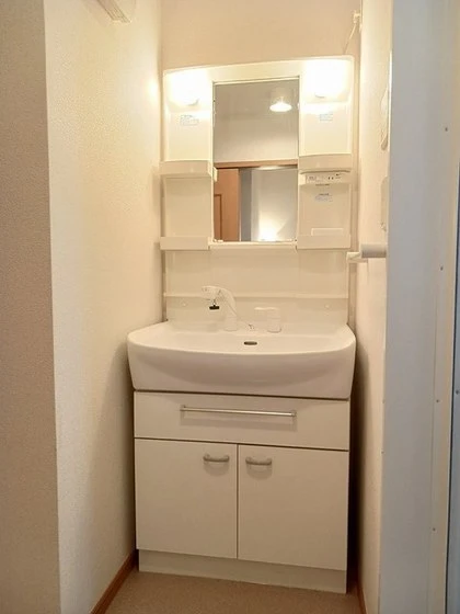 サニーレジデンスF