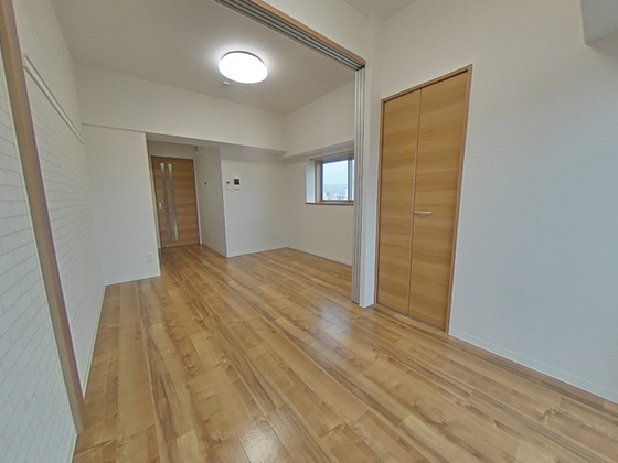 Le Penseur WK 東雲本町