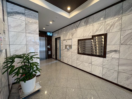 Le Penseur WK 東雲本町