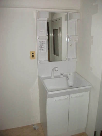 第三国際コーポ