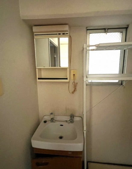 第三国際コーポ