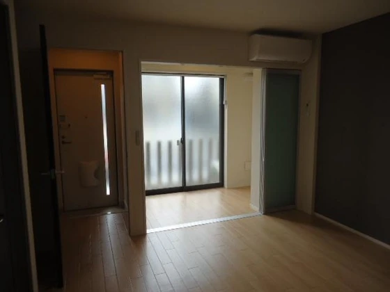 アン・ジュール