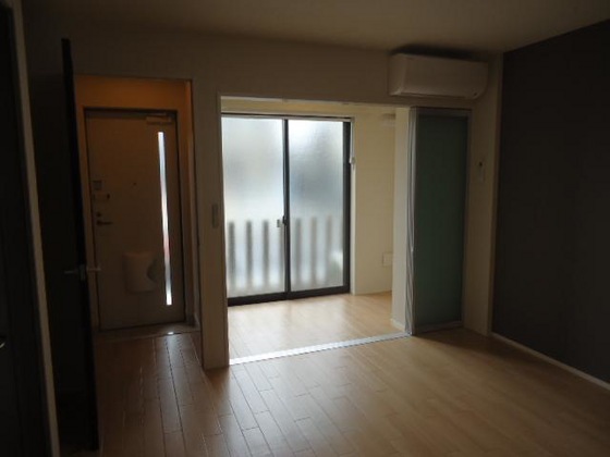 アン・ジュール