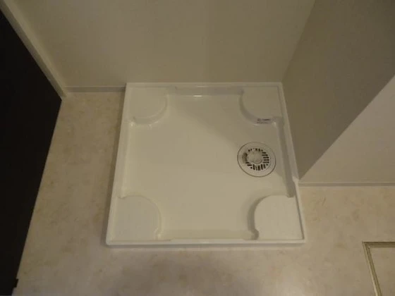 アン・ジュール