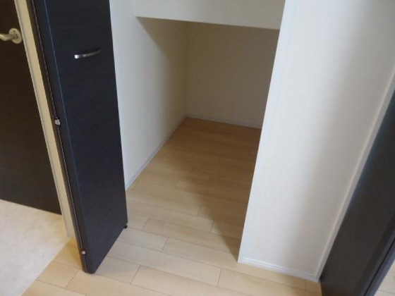 アン・ジュール