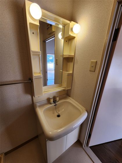 ビラペディメント