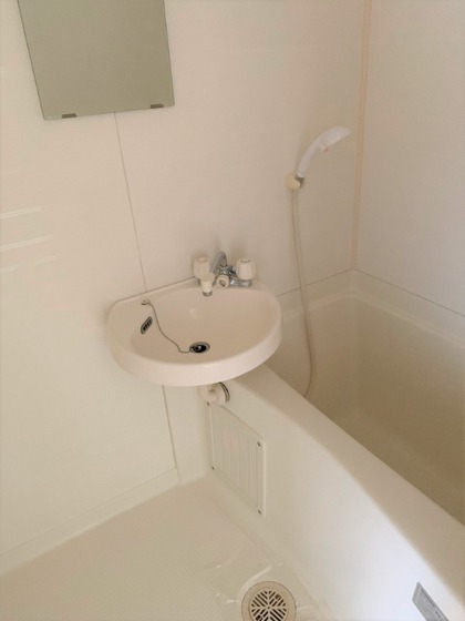 ビューラージュネス