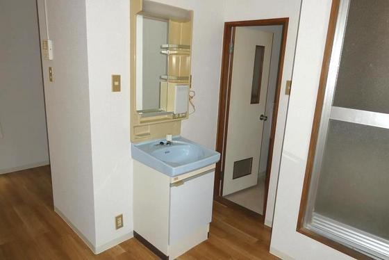 リバーハイツイシダ