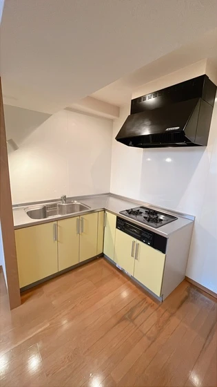 ベンハウス伊福町