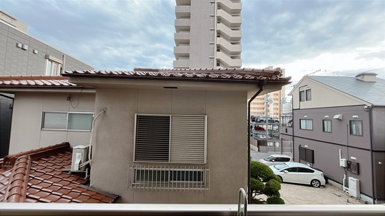 ベンハウス伊福町