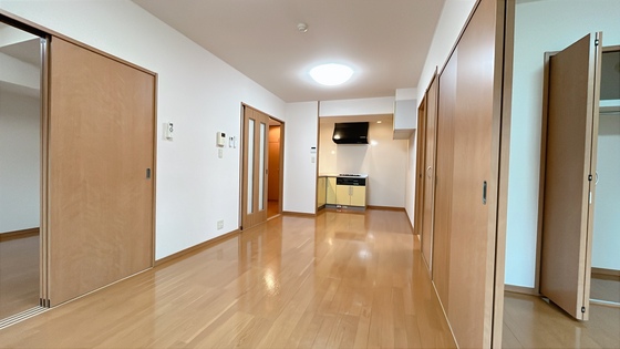 ベンハウス伊福町