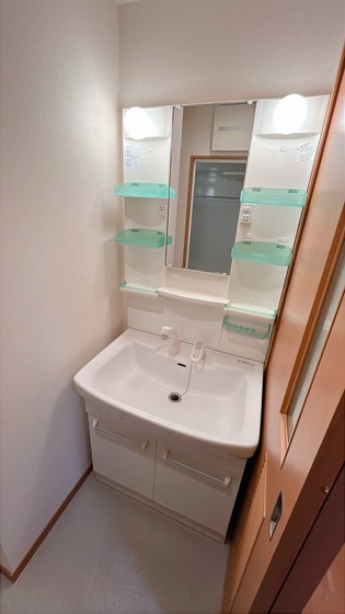 ベンハウス伊福町