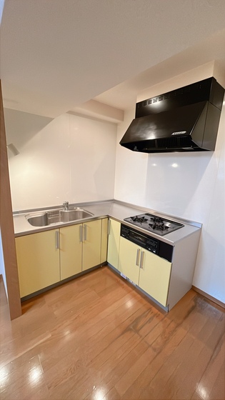 ベンハウス伊福町