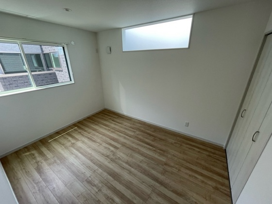 リベラル弐番館